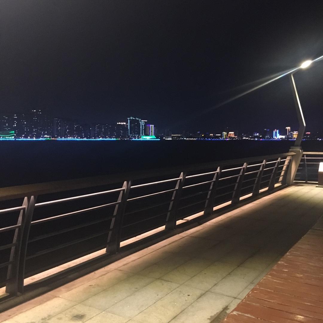 用户5491587958273
