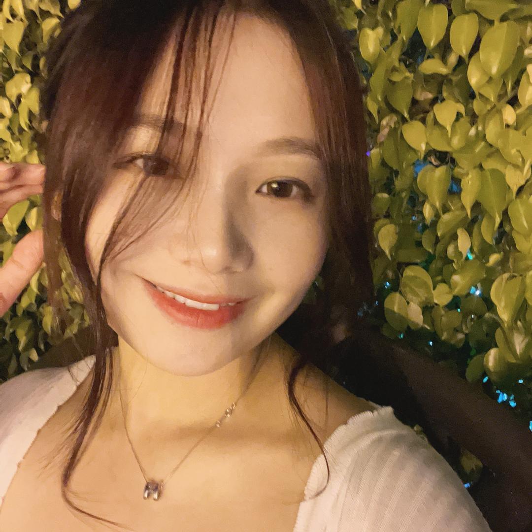 智咸姐姐