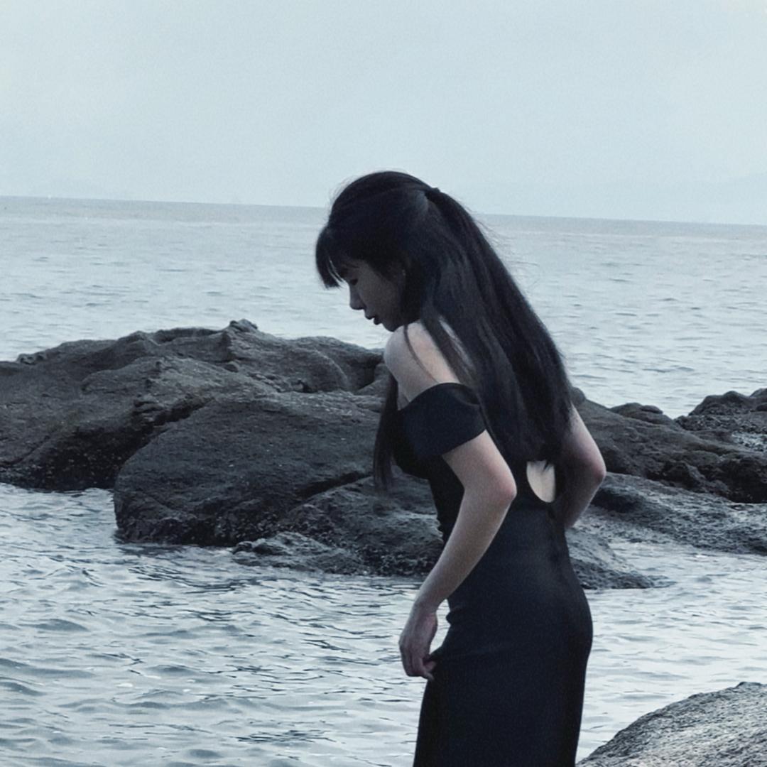 🖤