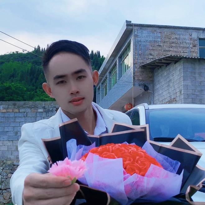 王小帅王锅锅
