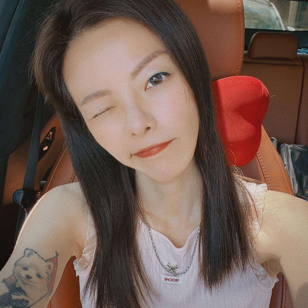 Ava