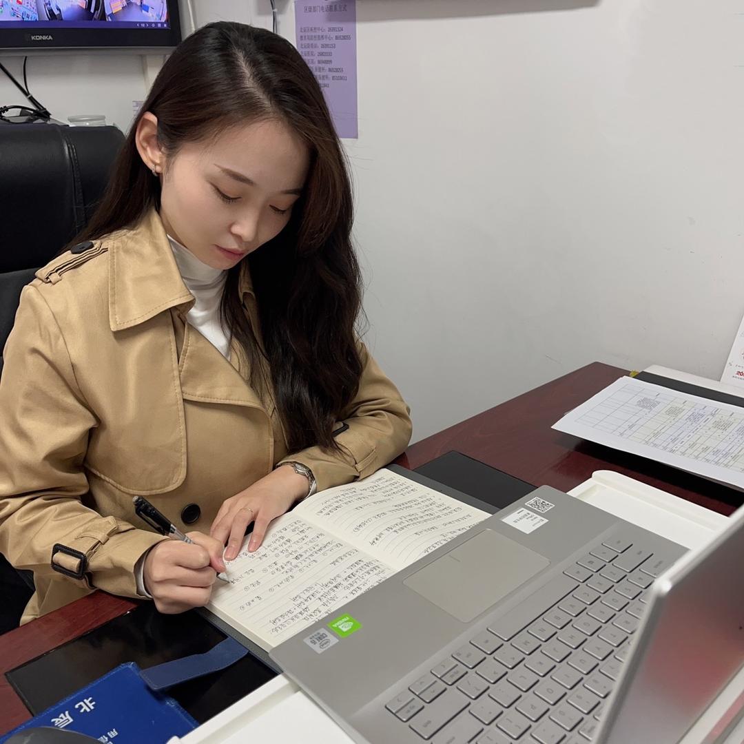 棒棒堂幼儿园～文君园长