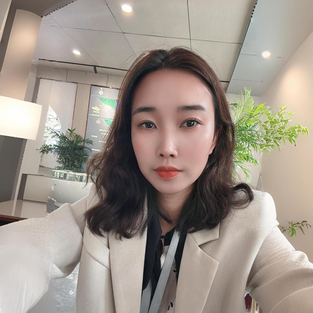 星湖王洁信息咨询