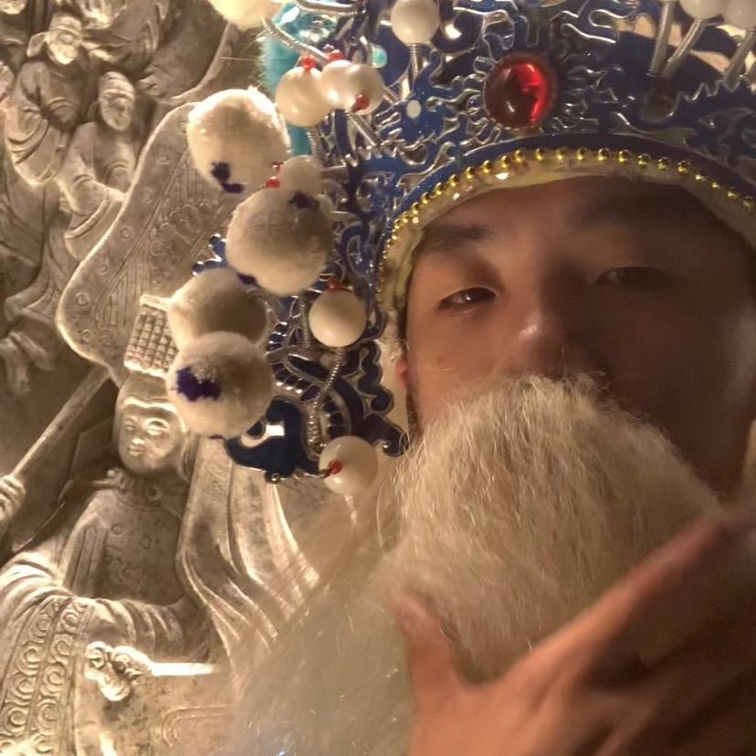 小乐不会敲英歌