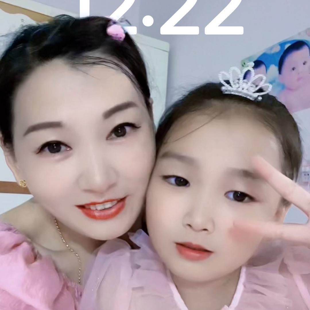 家有儿女小宝贝😜