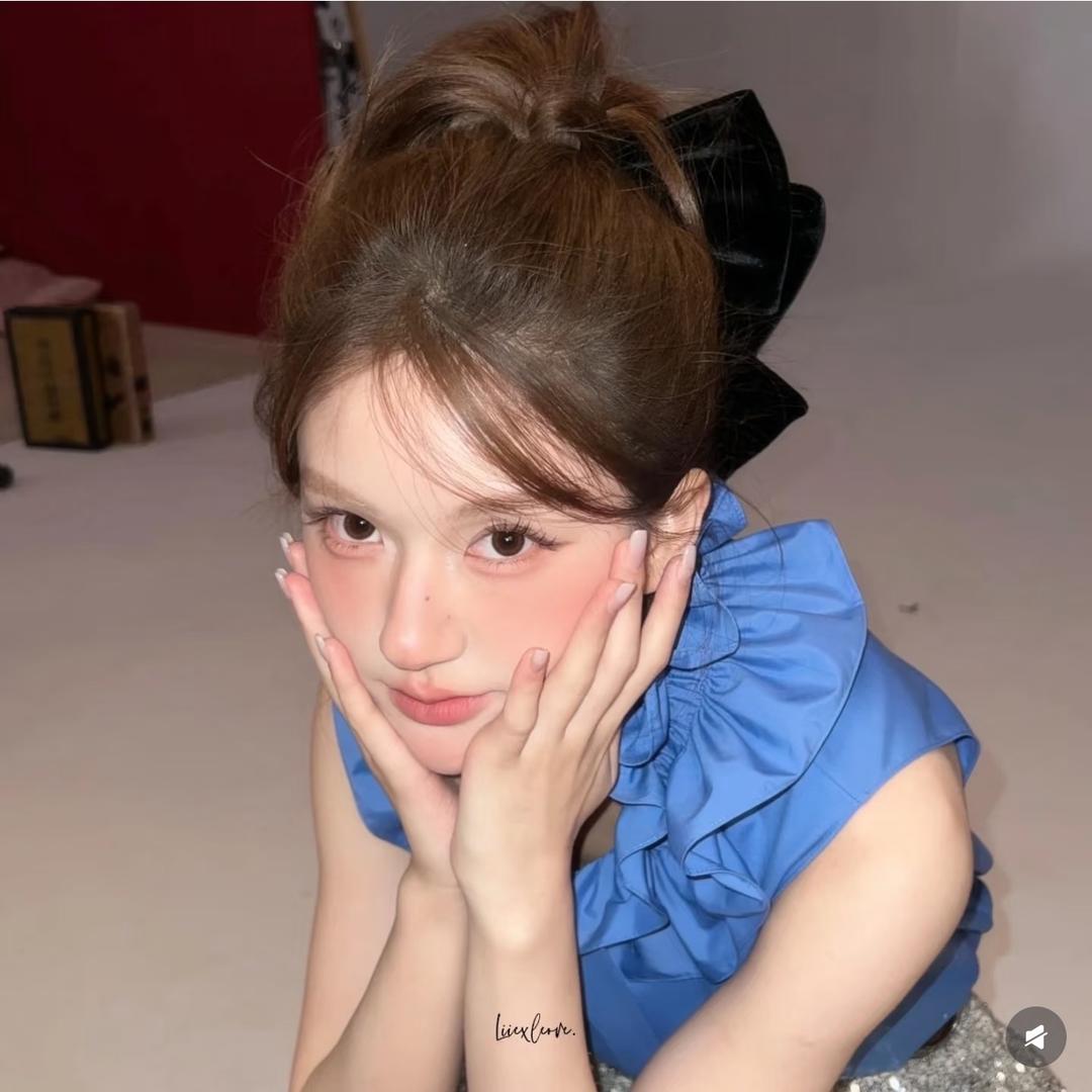 丹娜爱睡懒觉