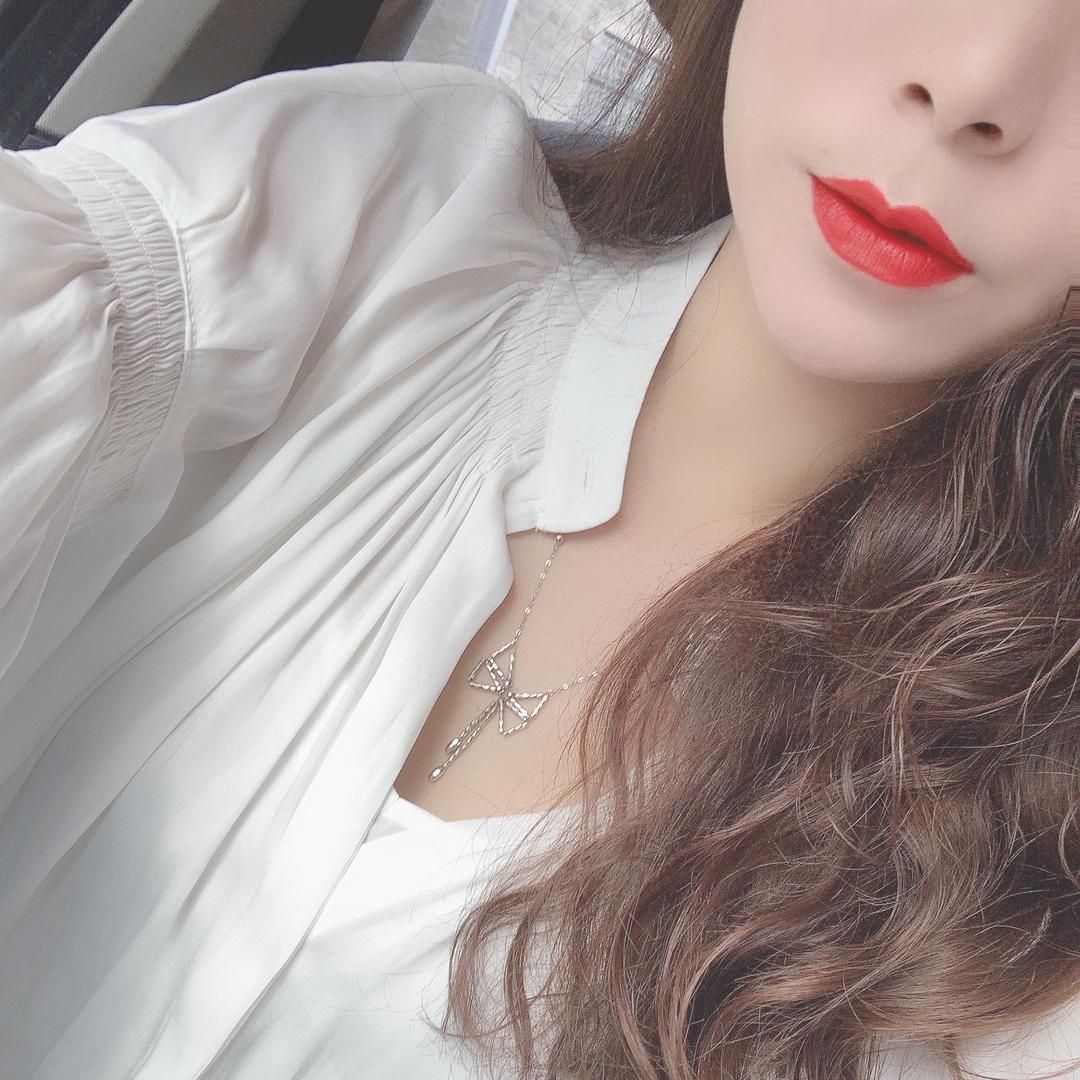 黄美美🎀
