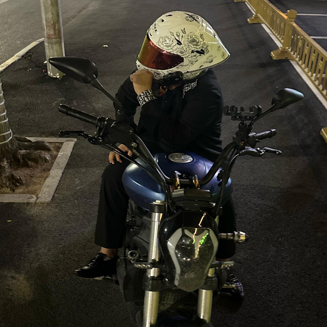 玩机车的小博💘（机车租赁）