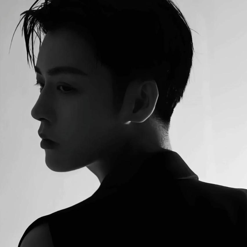 小帅在打工