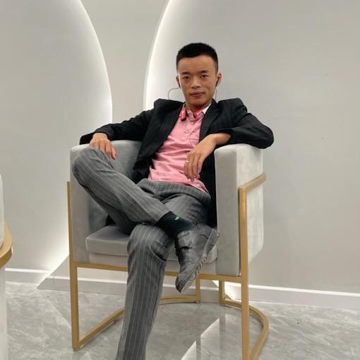 高老四（气质男人）