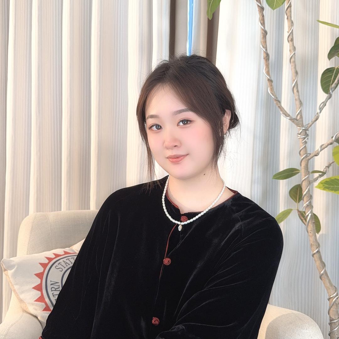 樱美嘉真丝女装-沈百万