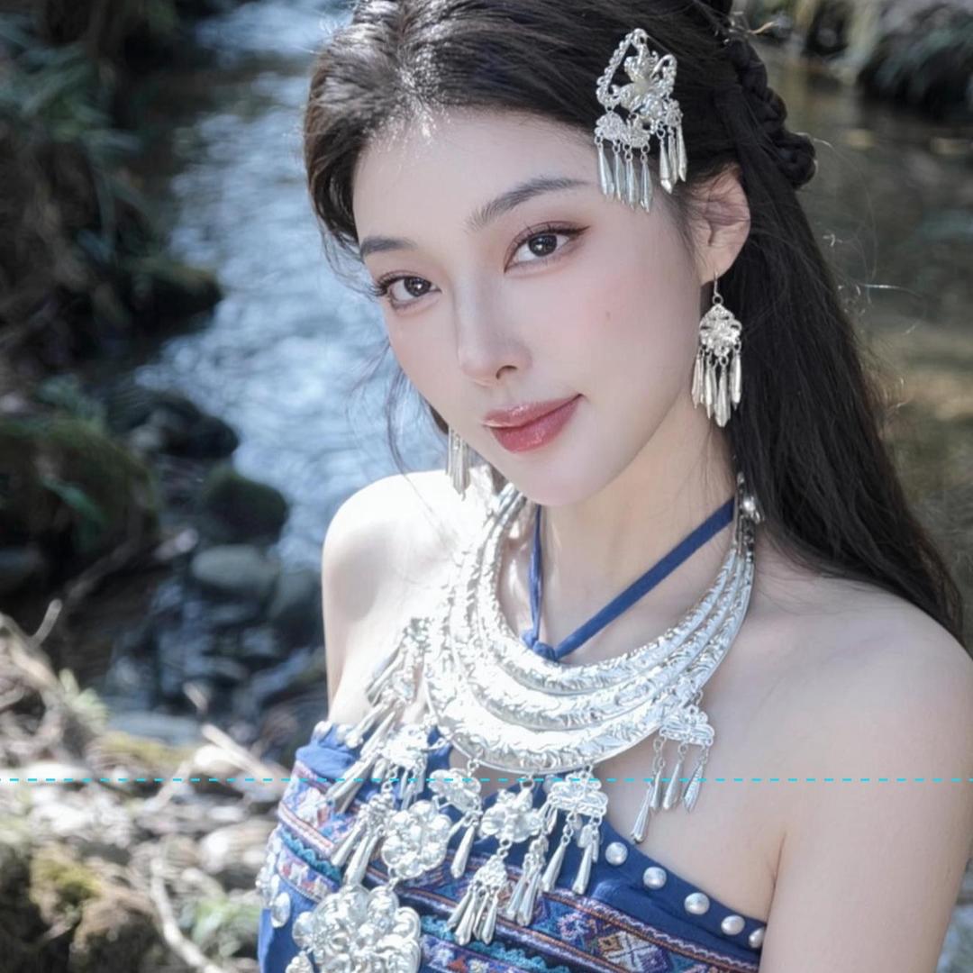 伊丽傻白