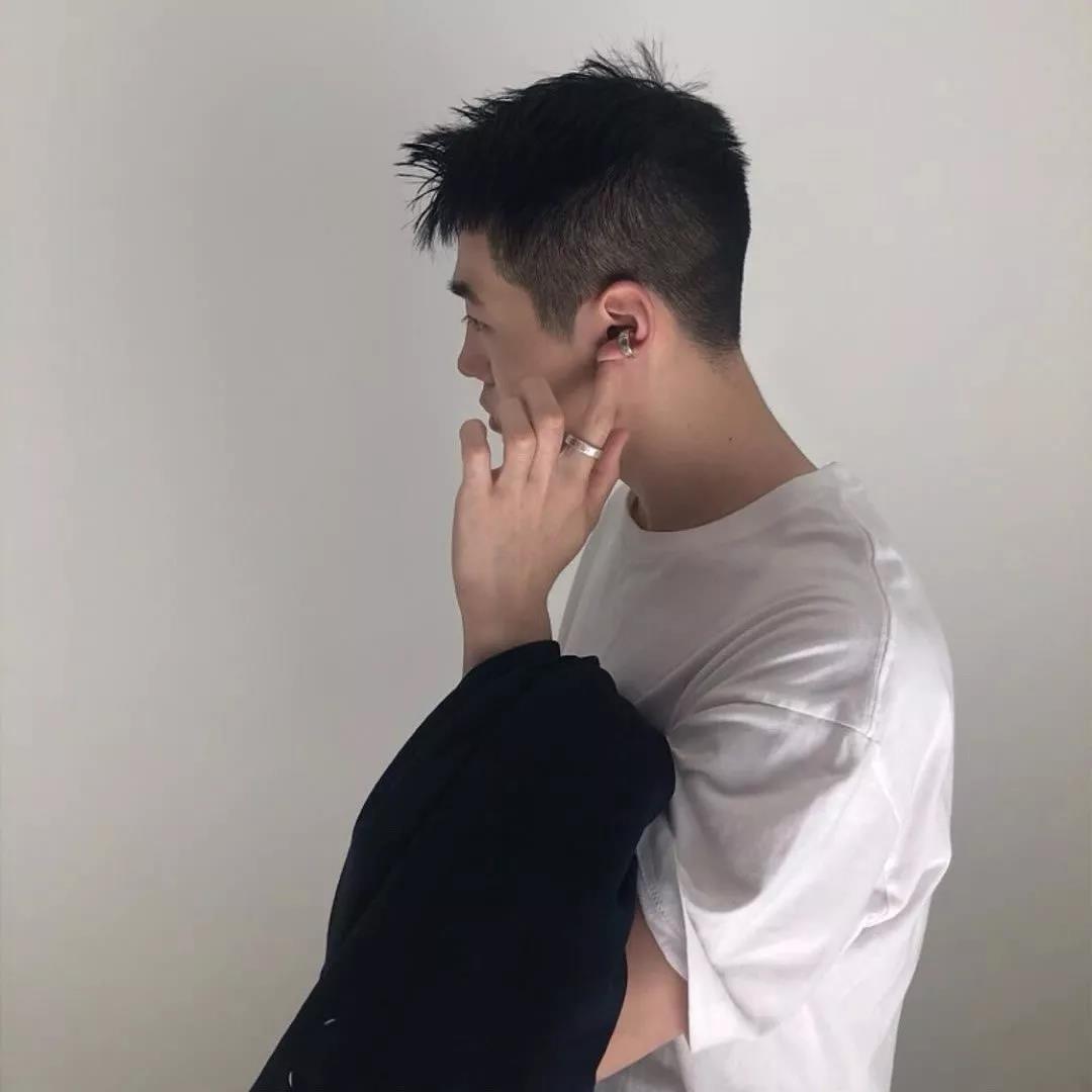 霸霸