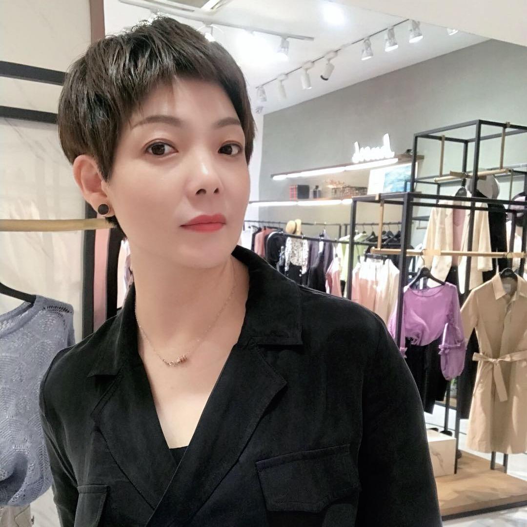 依恋❤️天河商城3155时尚穿搭