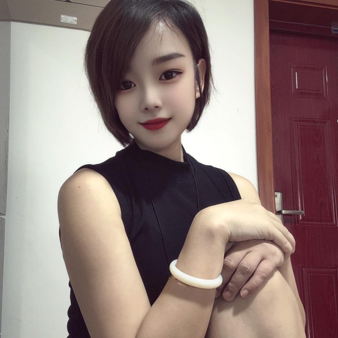倩倩吖