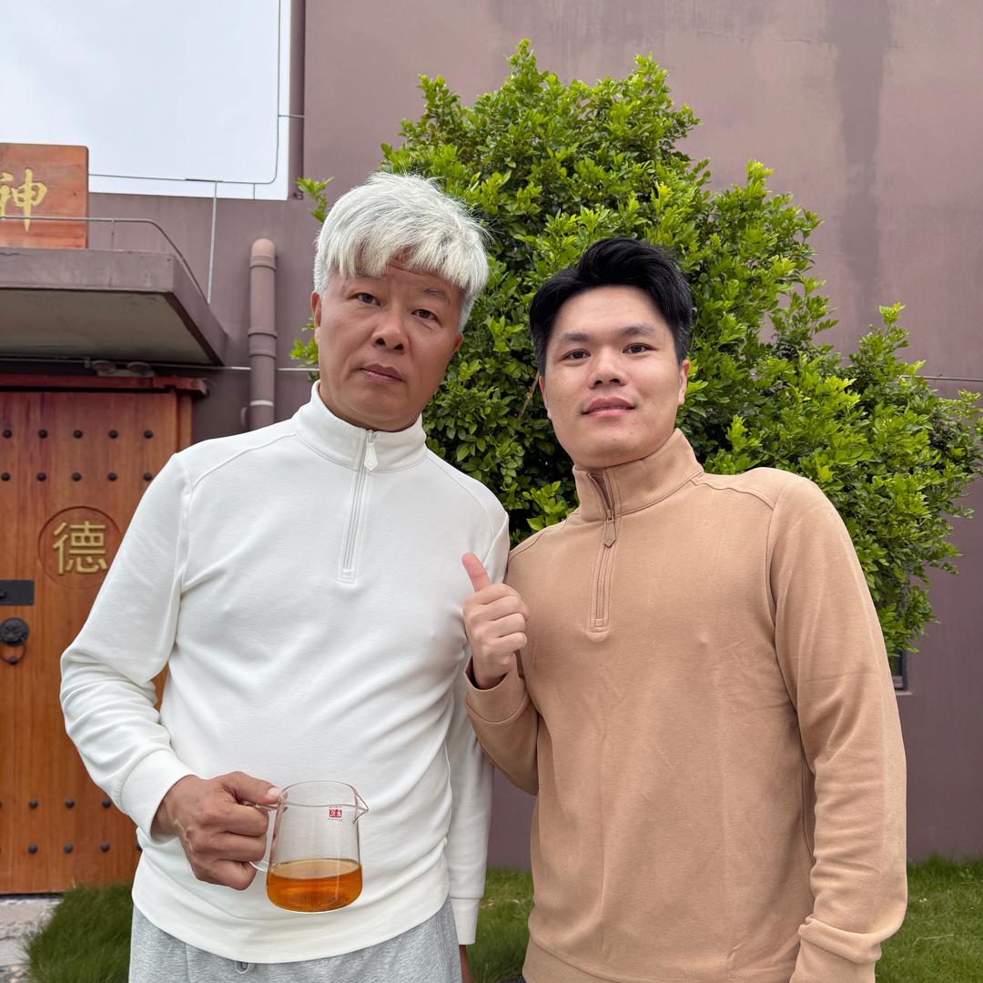 霞湖世家男装-明廷