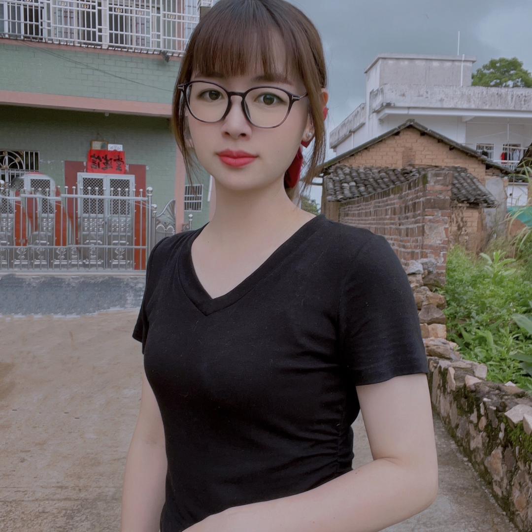 彭珊 Sandy