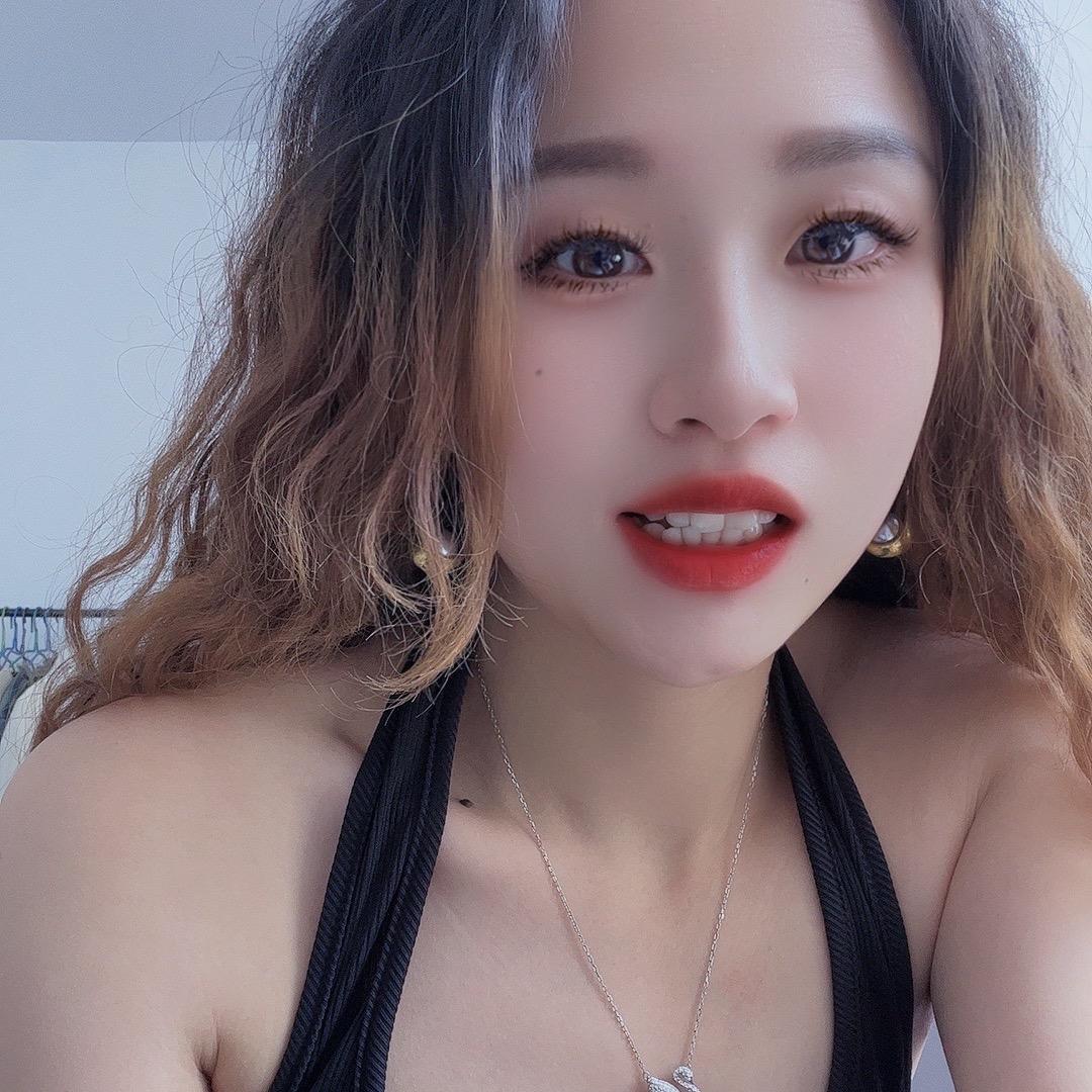 桃子妹妹🍑🍑