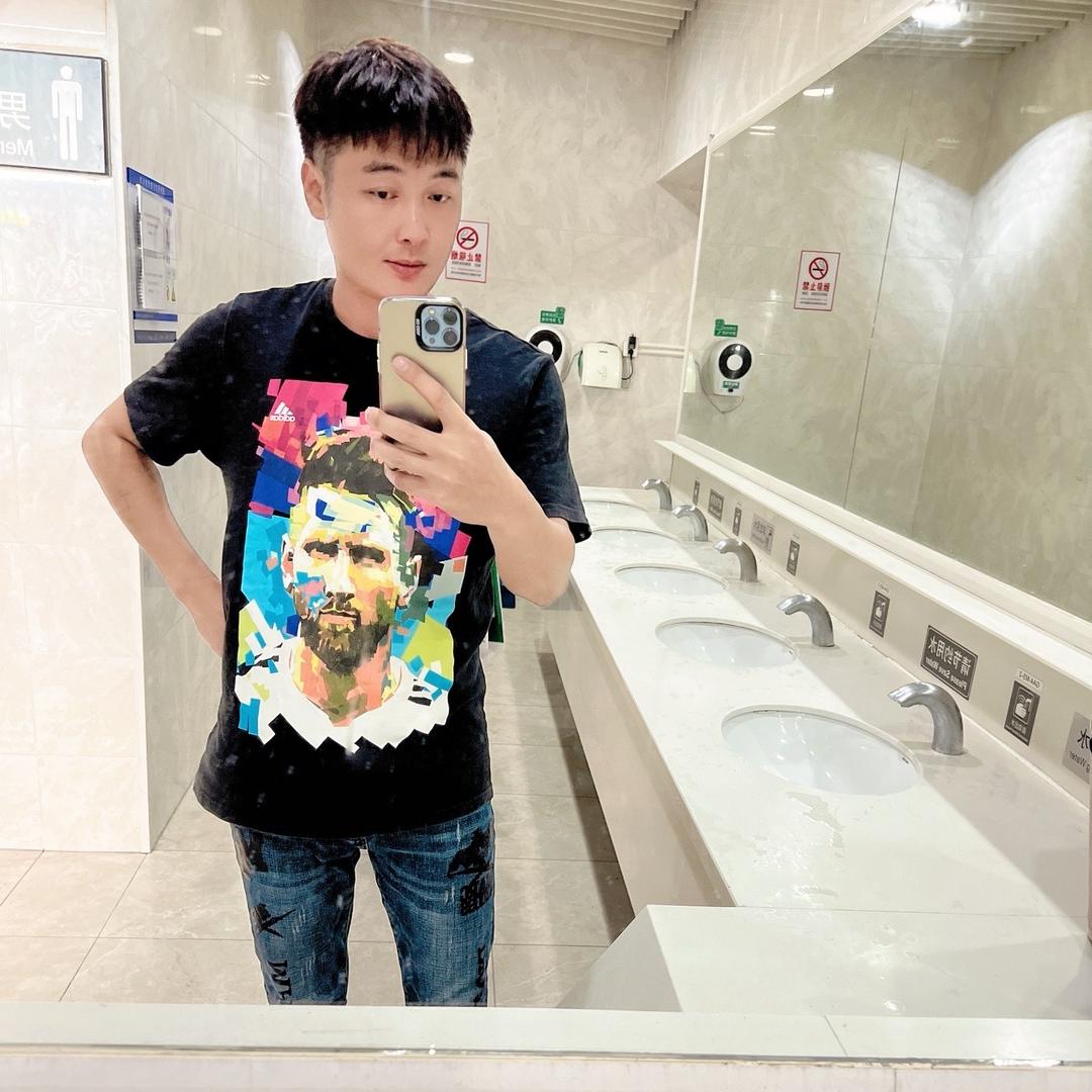 喂鱼小哥（七少）