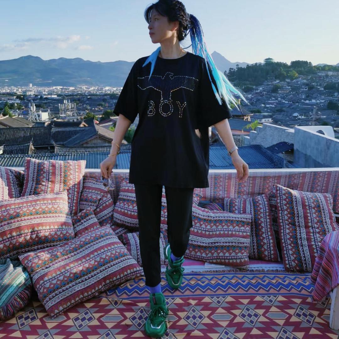 爱戴帽子