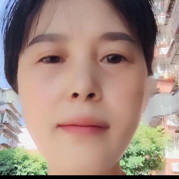 芳芳百货.