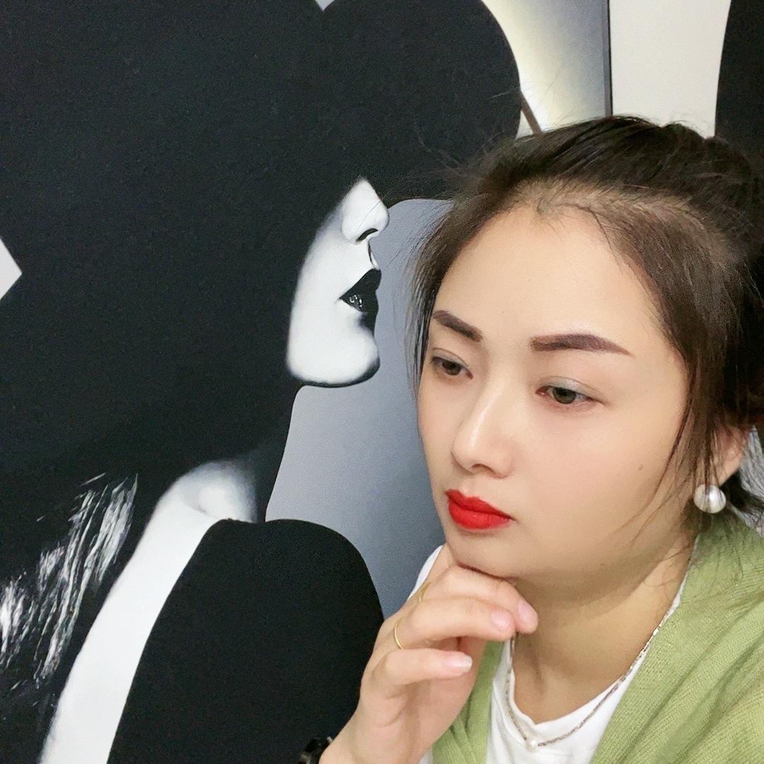 若妍：阜宁装饰画灯具店