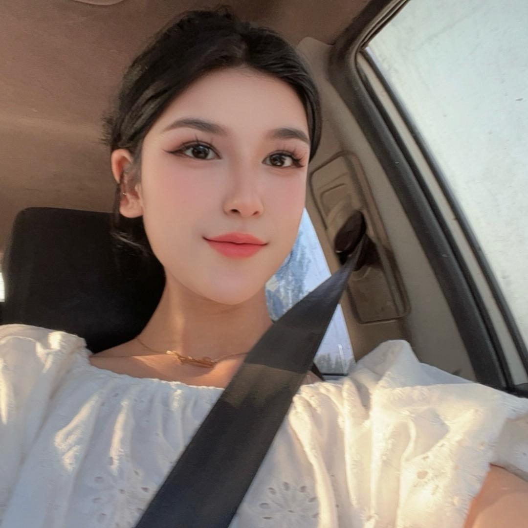 祖丽👑  （美甲美睫师）