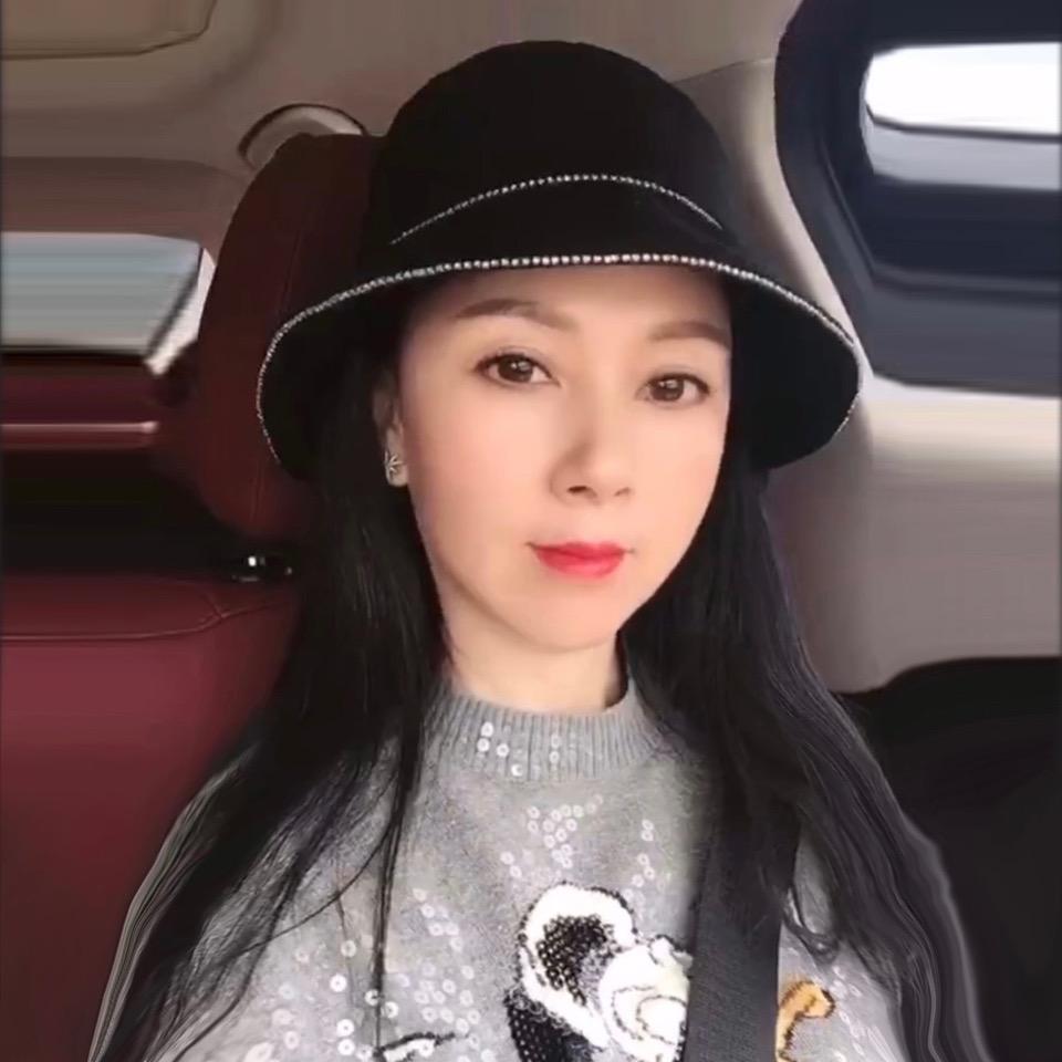歌者🎤菲菲