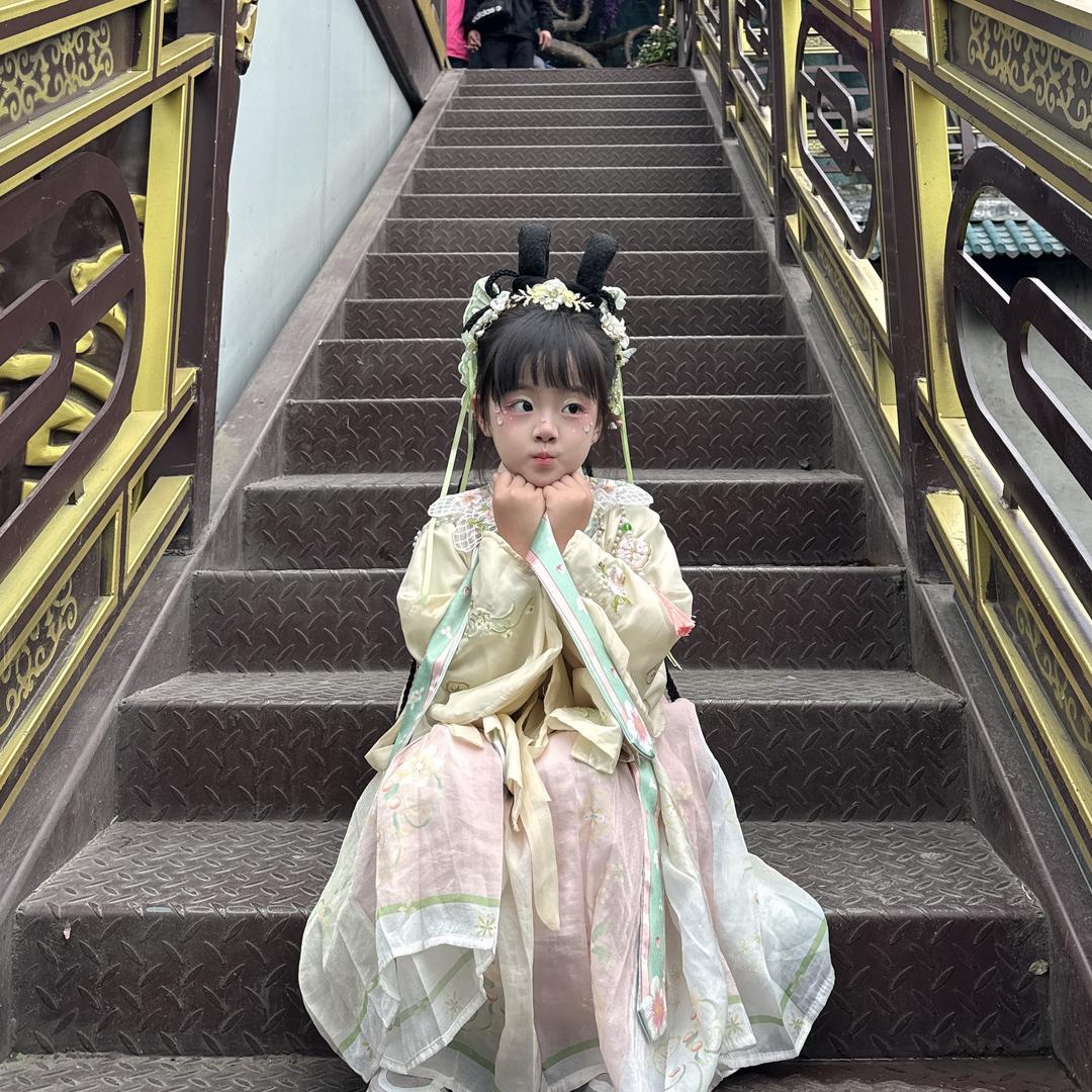 哇偶闫