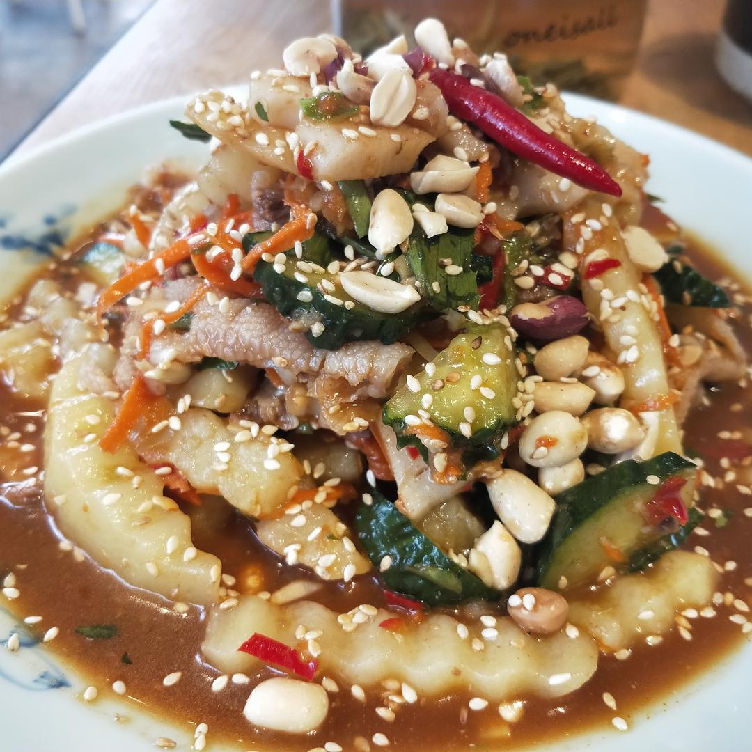 傣味舂鸡脚（边境小吃）