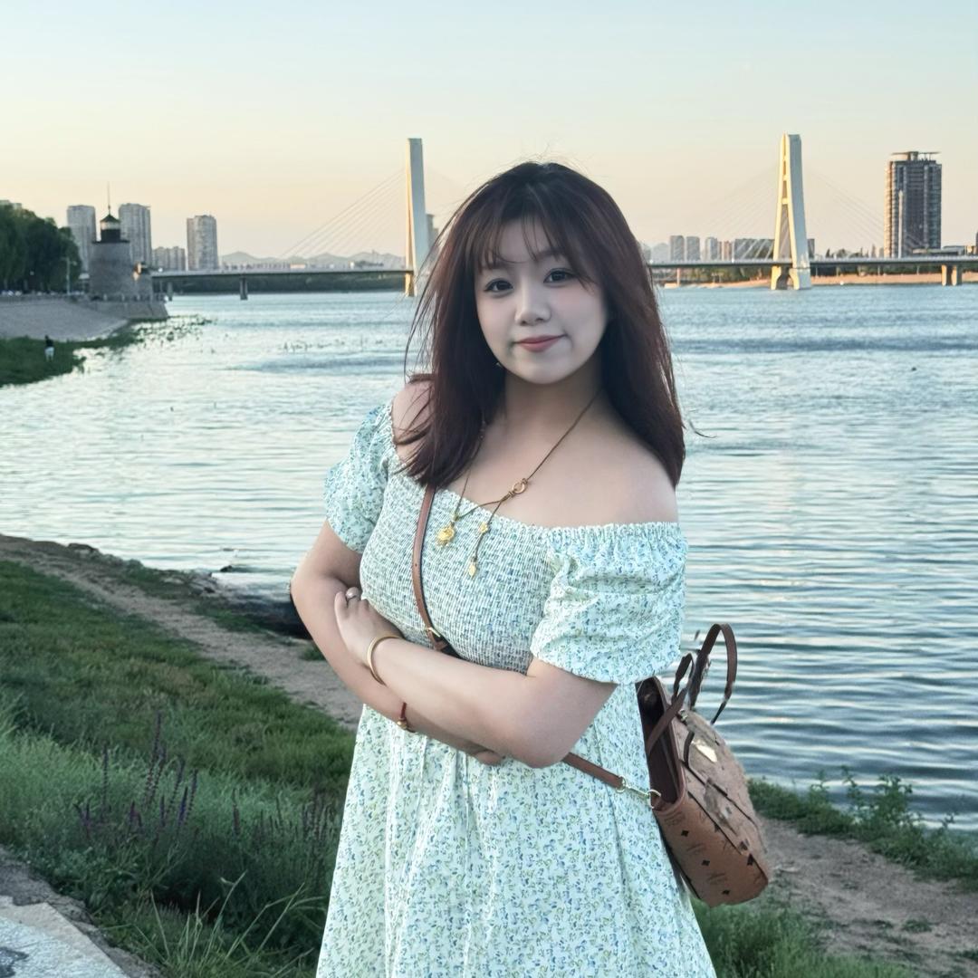 逯逯与张.