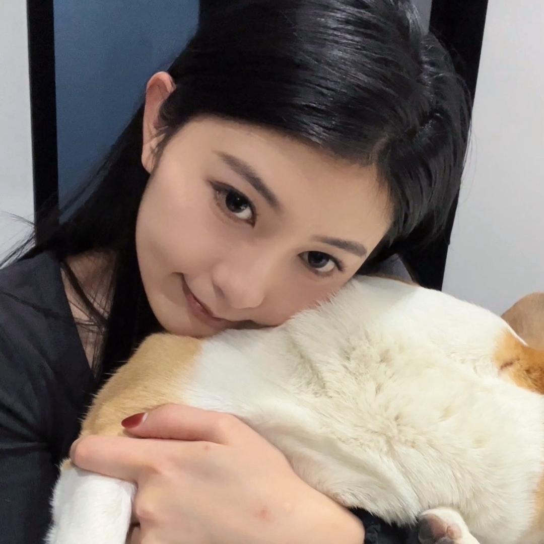 在农村的00后大姐