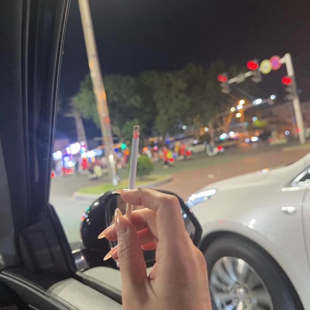 唇