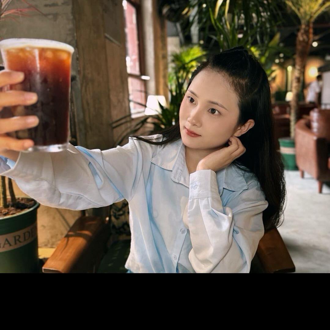 小露探遵义