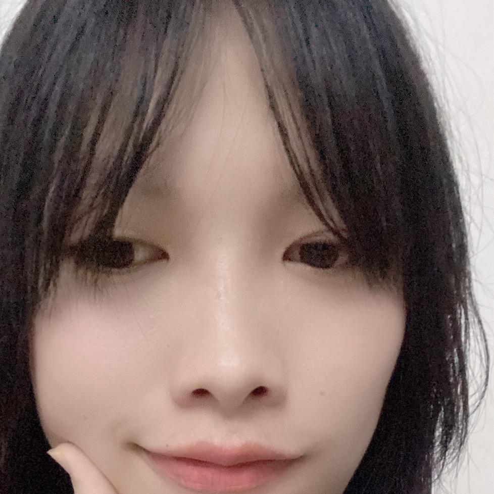 杨小春未婚妻詹凤敏（怀孕中）