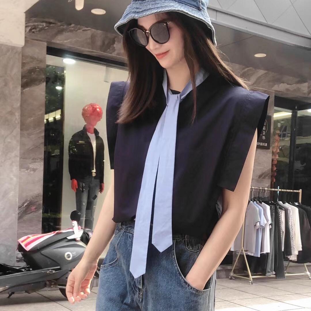 平阳县水头镇红朵服装店
