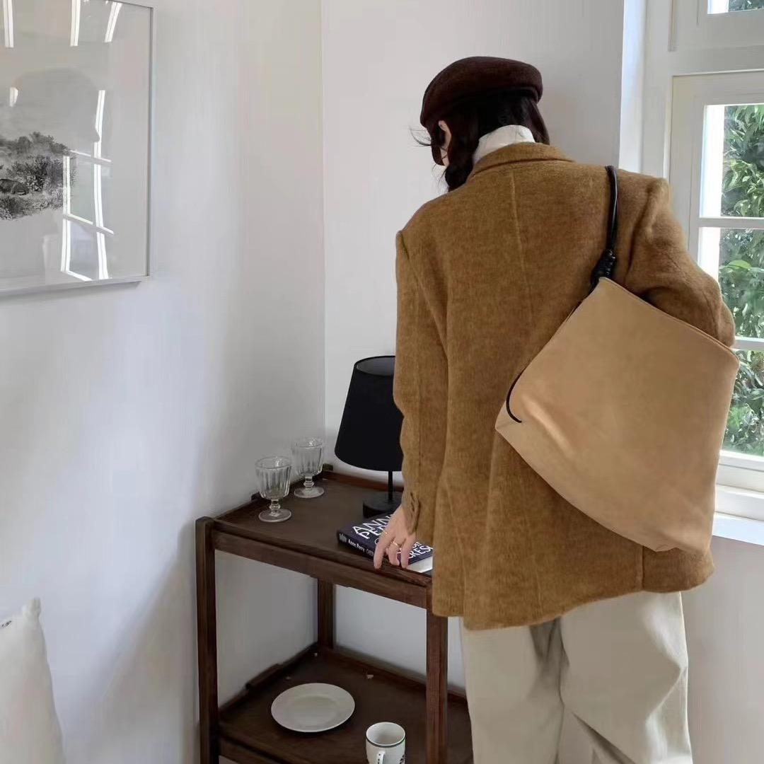 沐壹轻奢大衣工厂