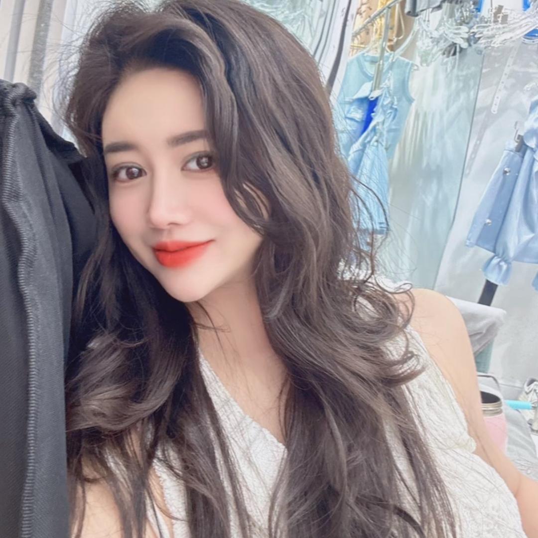 诸城市春天购物城一楼B05富富家