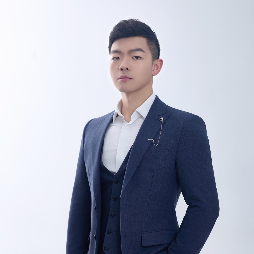 笃臻刘教瘦专注健身人孵化