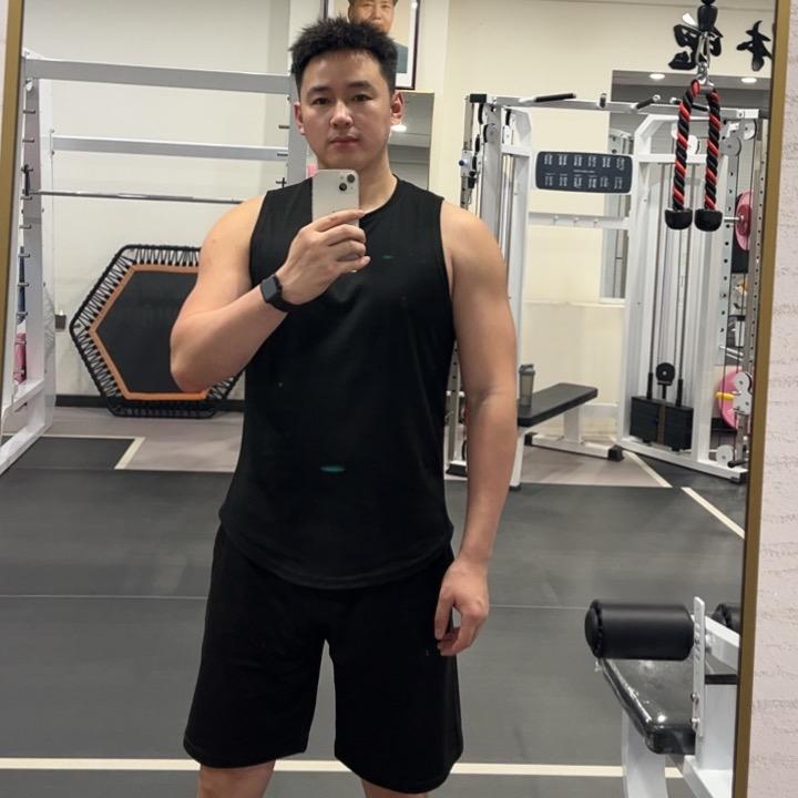 强sir没肌肉🇨🇳