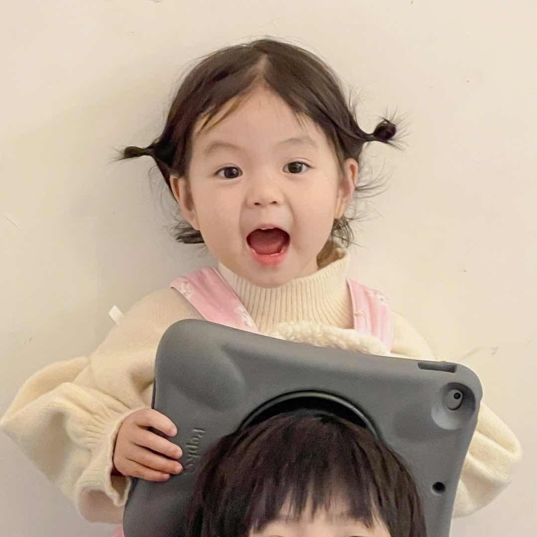 奶油大白兔🐰