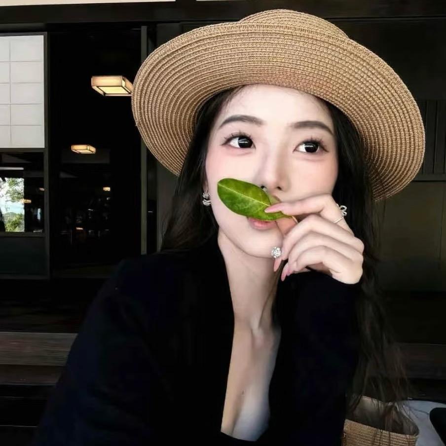 𝟳𝗶𝗼𝘃𝗼.