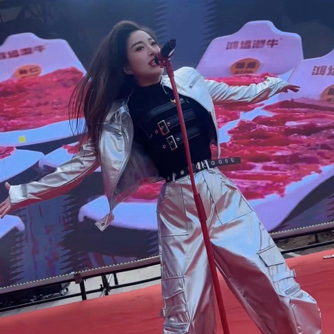 婚礼主持人二妹💋