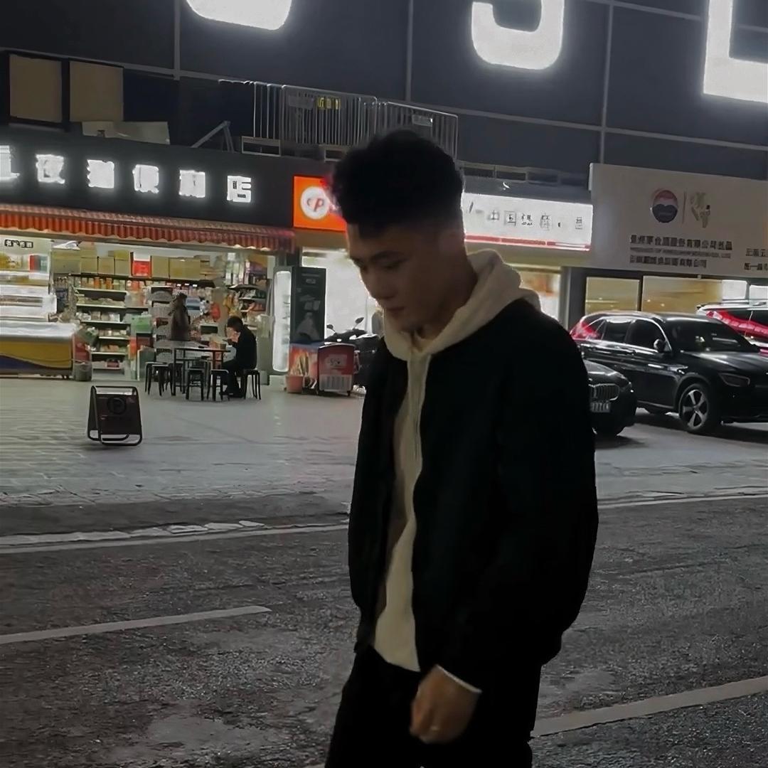 昆明哥斯拉酒吧 阿涛