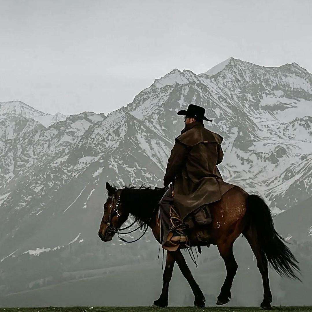 与鬼谋财，问怪借运