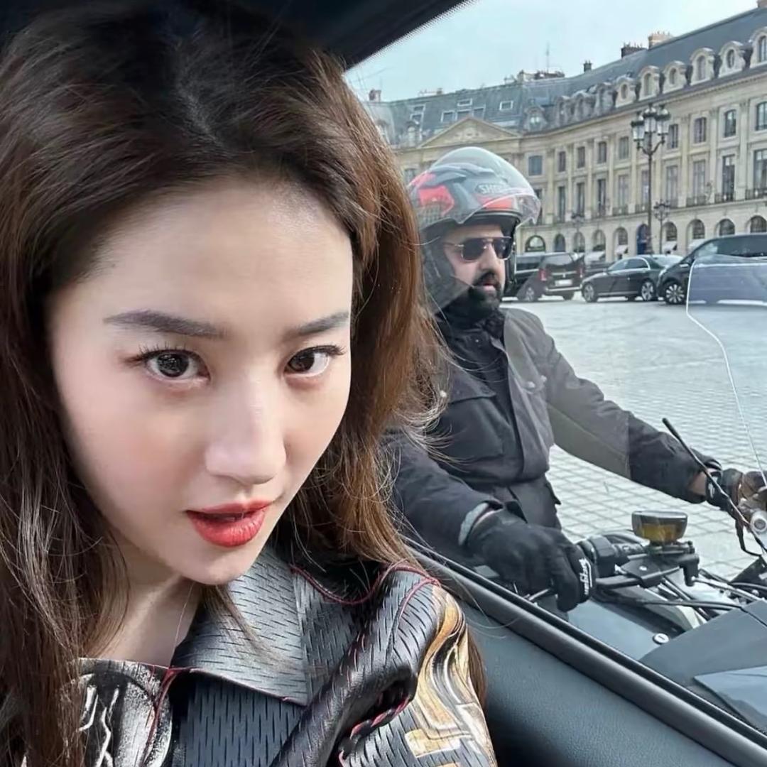 纽约的一个下雨天