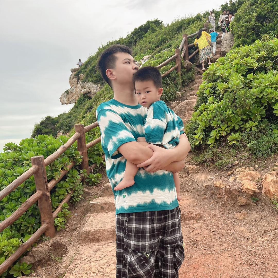 爱奶茶的陈大洋