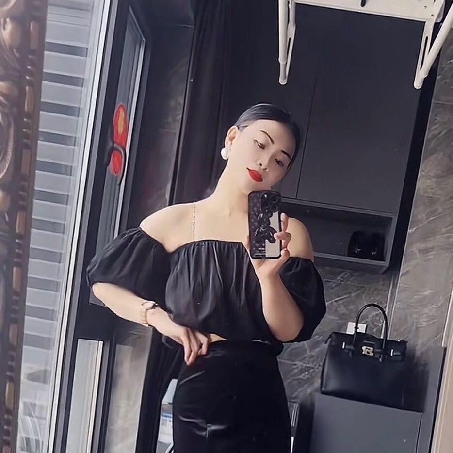 靜 娜💕