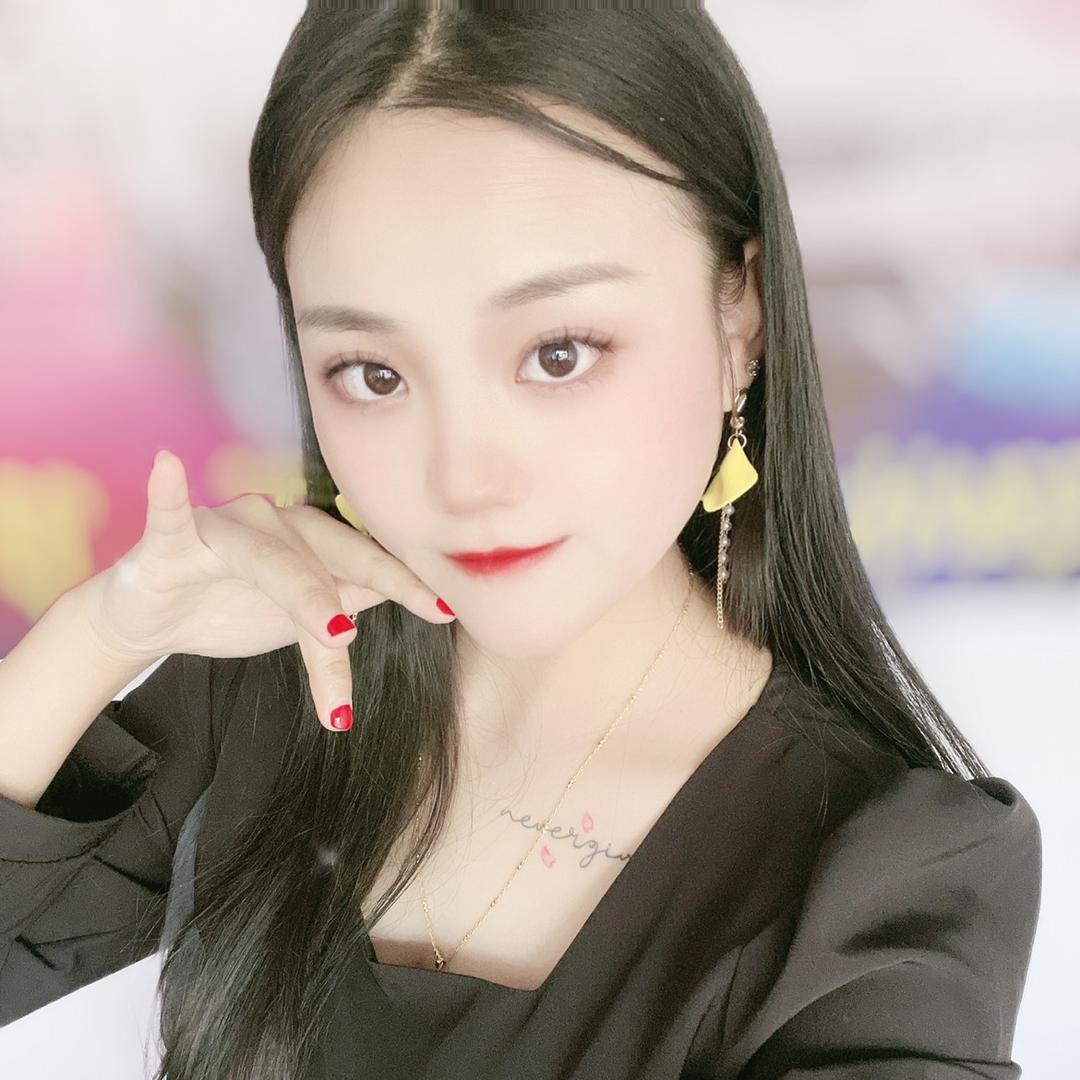 小妞