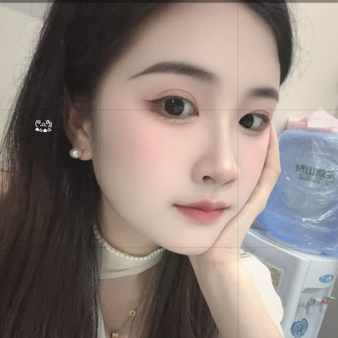Lu Ding 香💞